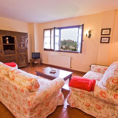 شقة Vivienda Casa Luisa كوميلاس المظهر الخارجي الصورة